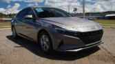 Hyundai Elantra SE Sedan