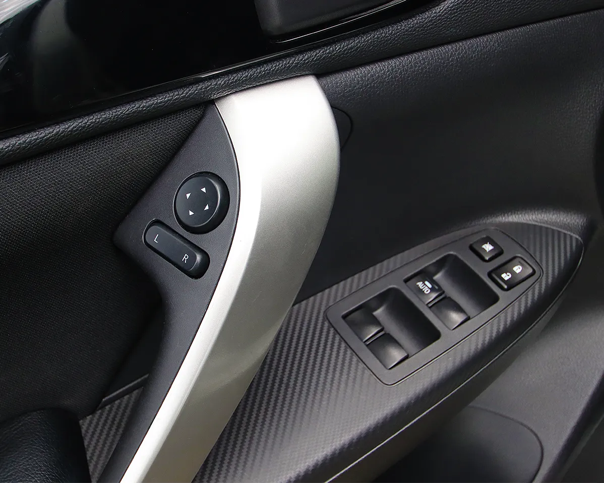 2022 Mitsubishi Eclipse Cross ES Wheels Damar Auto Group