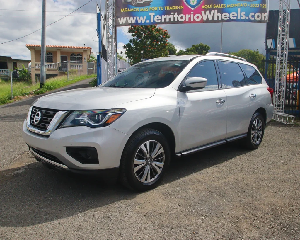 2020 Nissan Pathfinder S