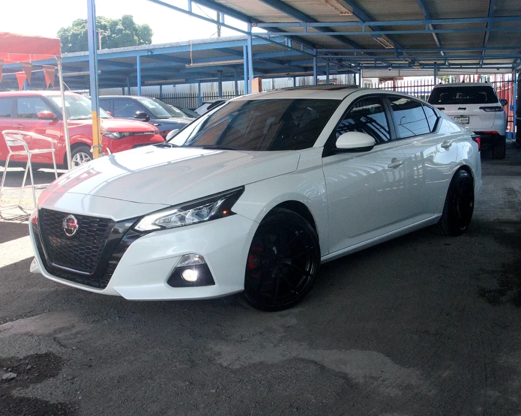 2020 Nissan Altima 2.0