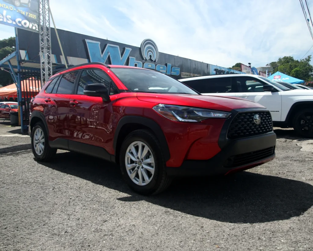 2025 Toyota Corolla Cross LE