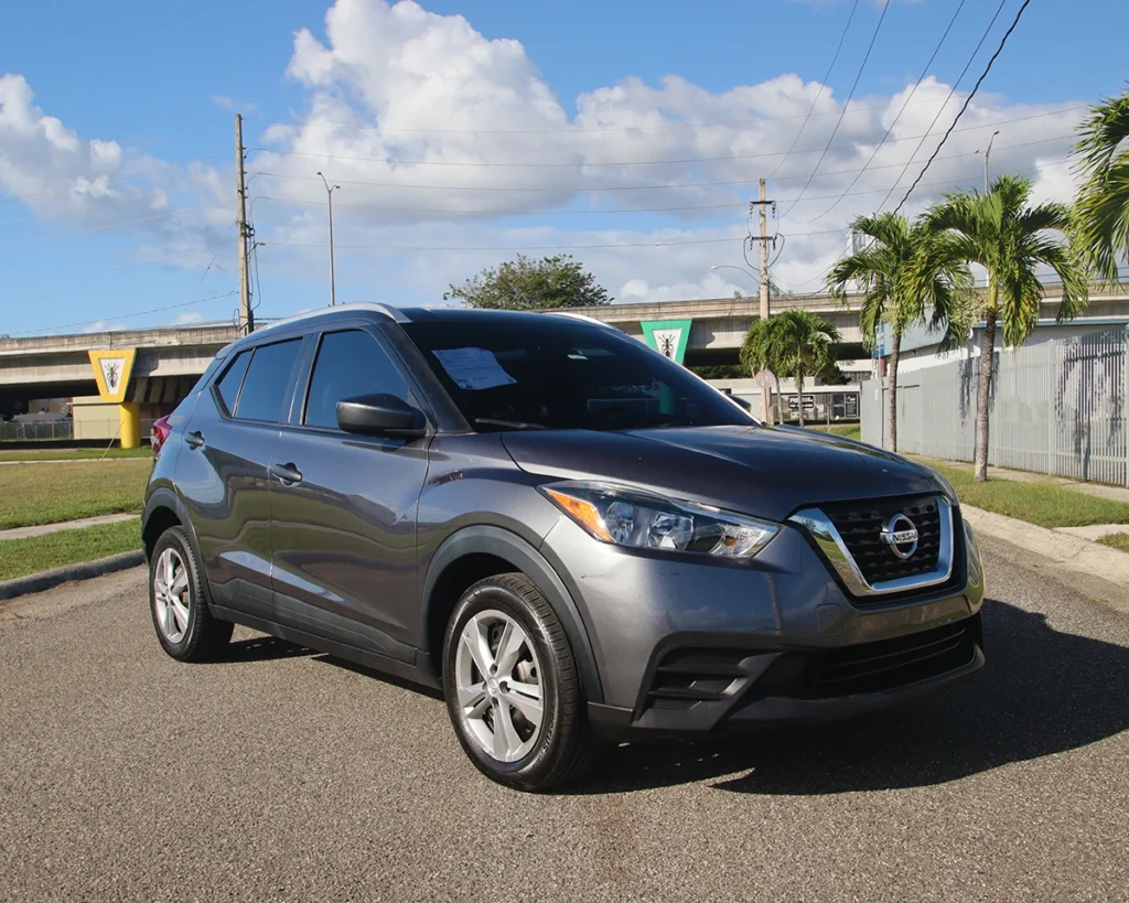 2019 Nissan Kicks S