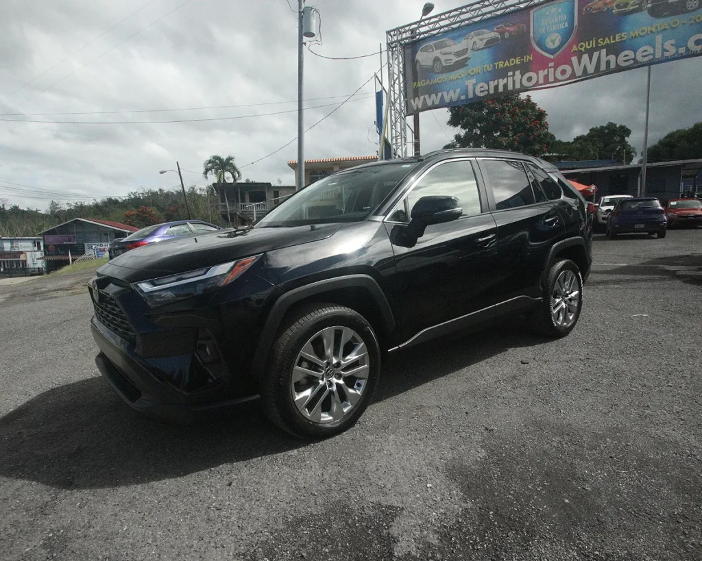 2022 Toyota RAV4 XLE PRemium