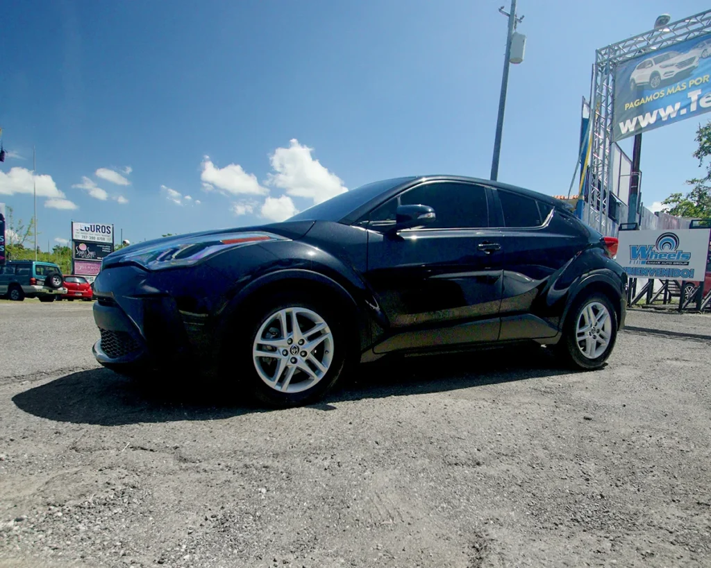 2021 Toyota C-HR LE