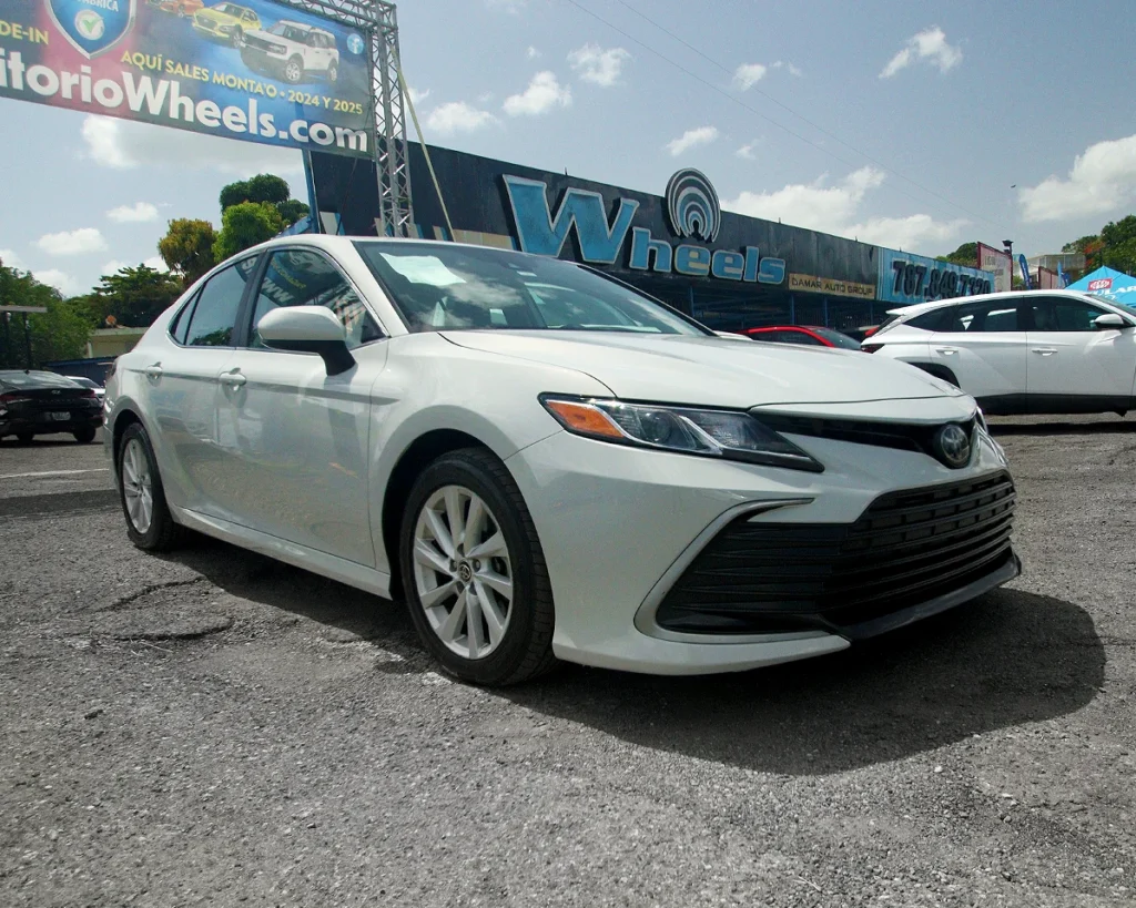 2022 Toyota Camry LE