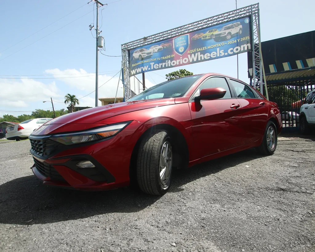 2025 Hyundai Elantra SE